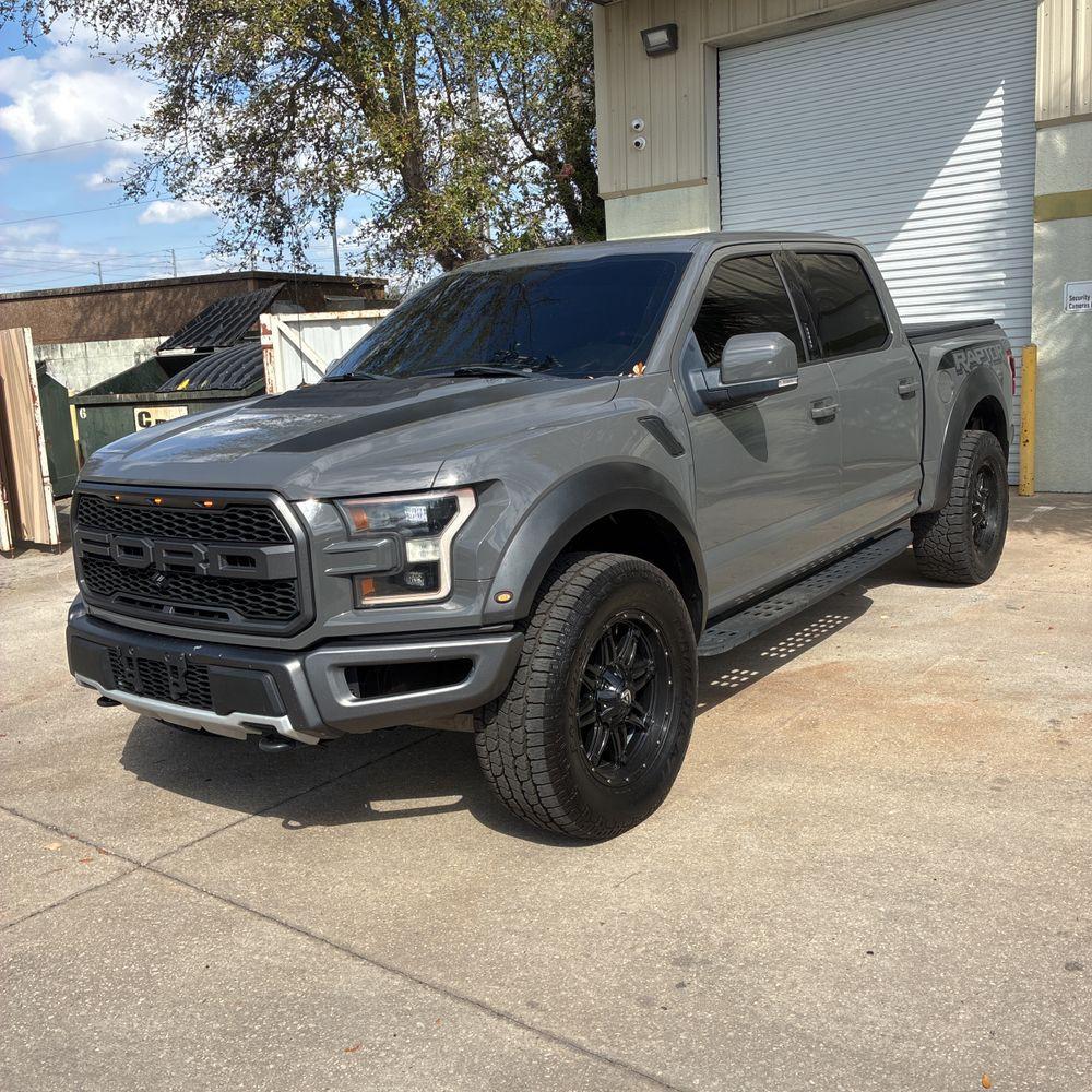 2018 Ford F-150 - image 10