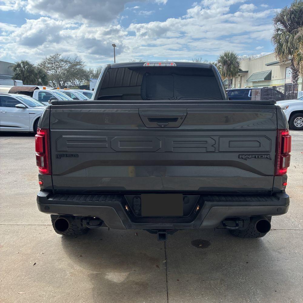2018 Ford F-150 - image 13