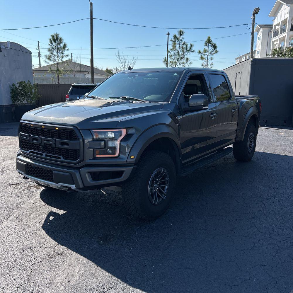 2020 Ford F-150 - image 9