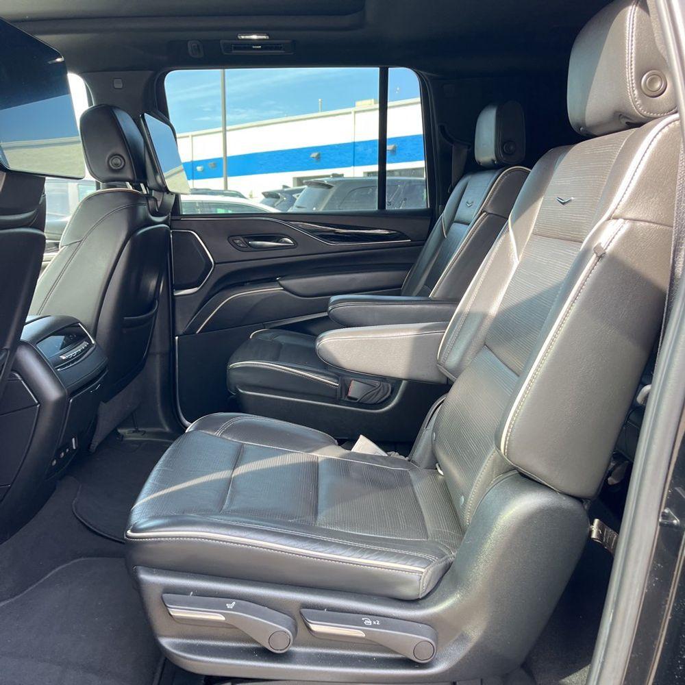 2021 Cadillac Escalade ESV - image 6