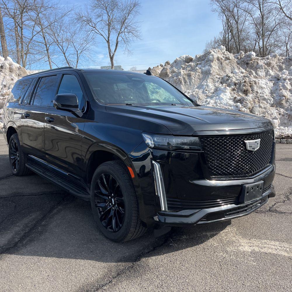 2021 Cadillac Escalade ESV - image 13
