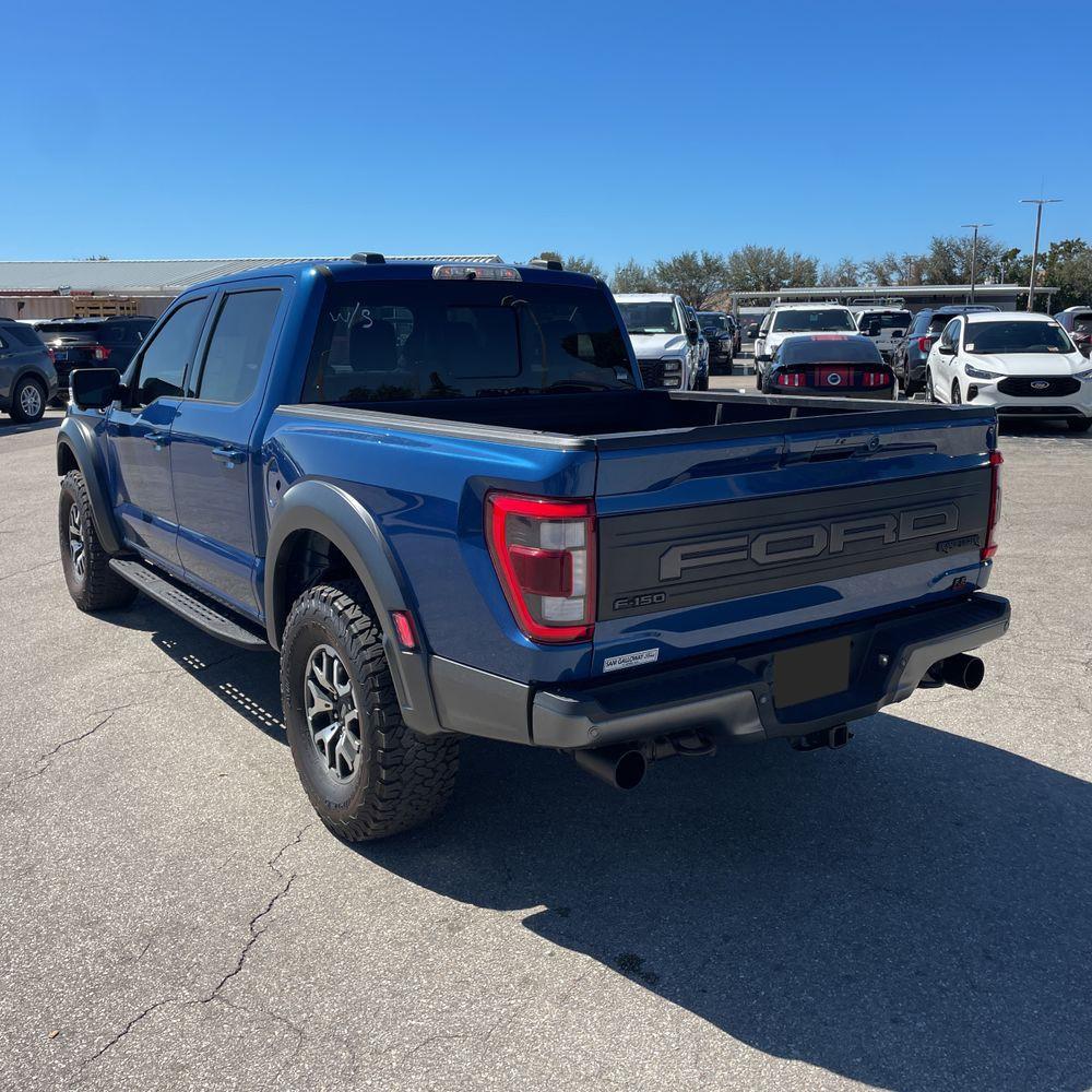 2022 Ford F-150 - image 7