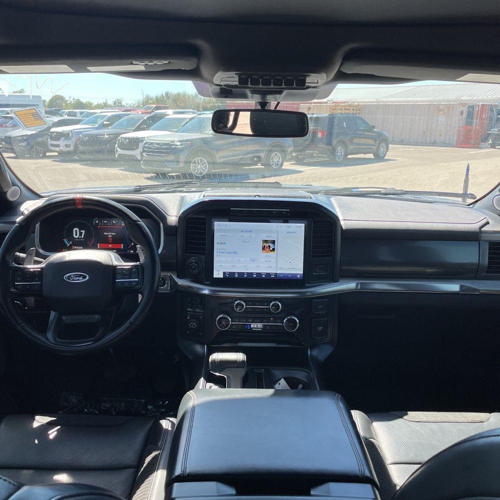 2022 Ford F-150 - image 13
