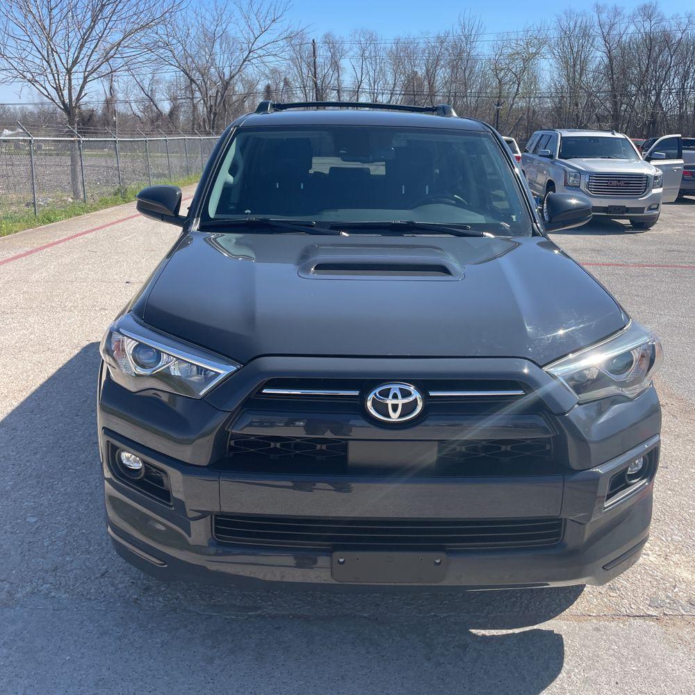 2024 Toyota 4Runner - image 1