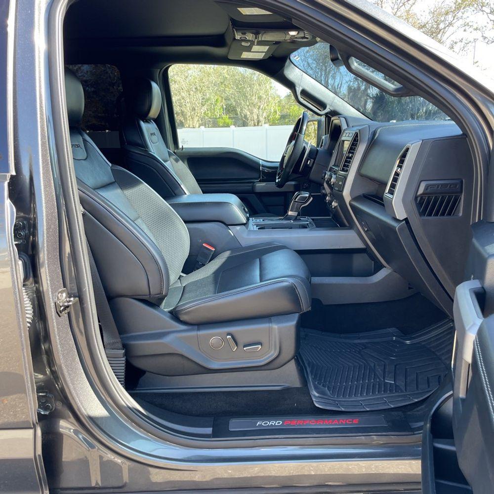 2019 Ford F-150 - image 14