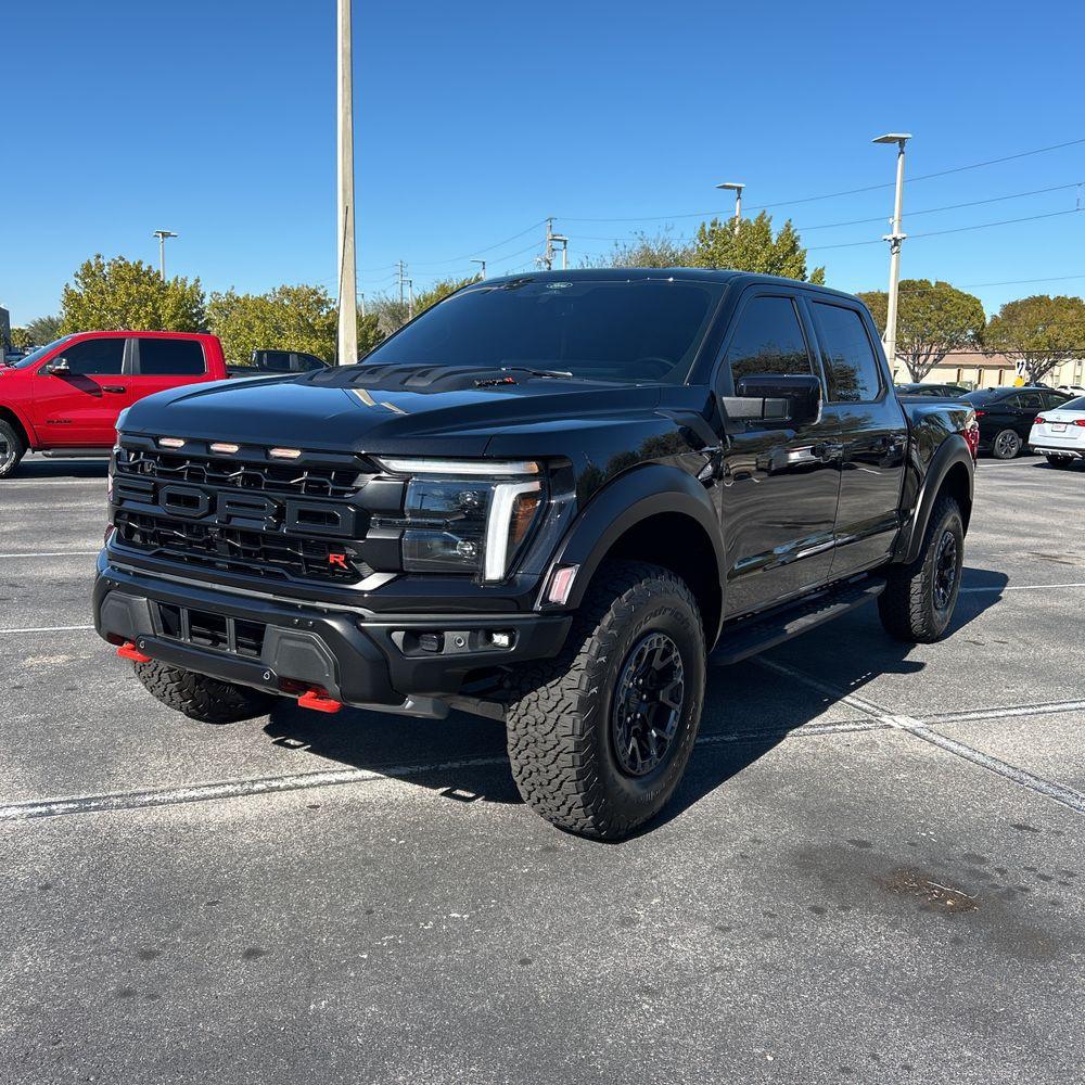 2025 Ford F-150 - image 5